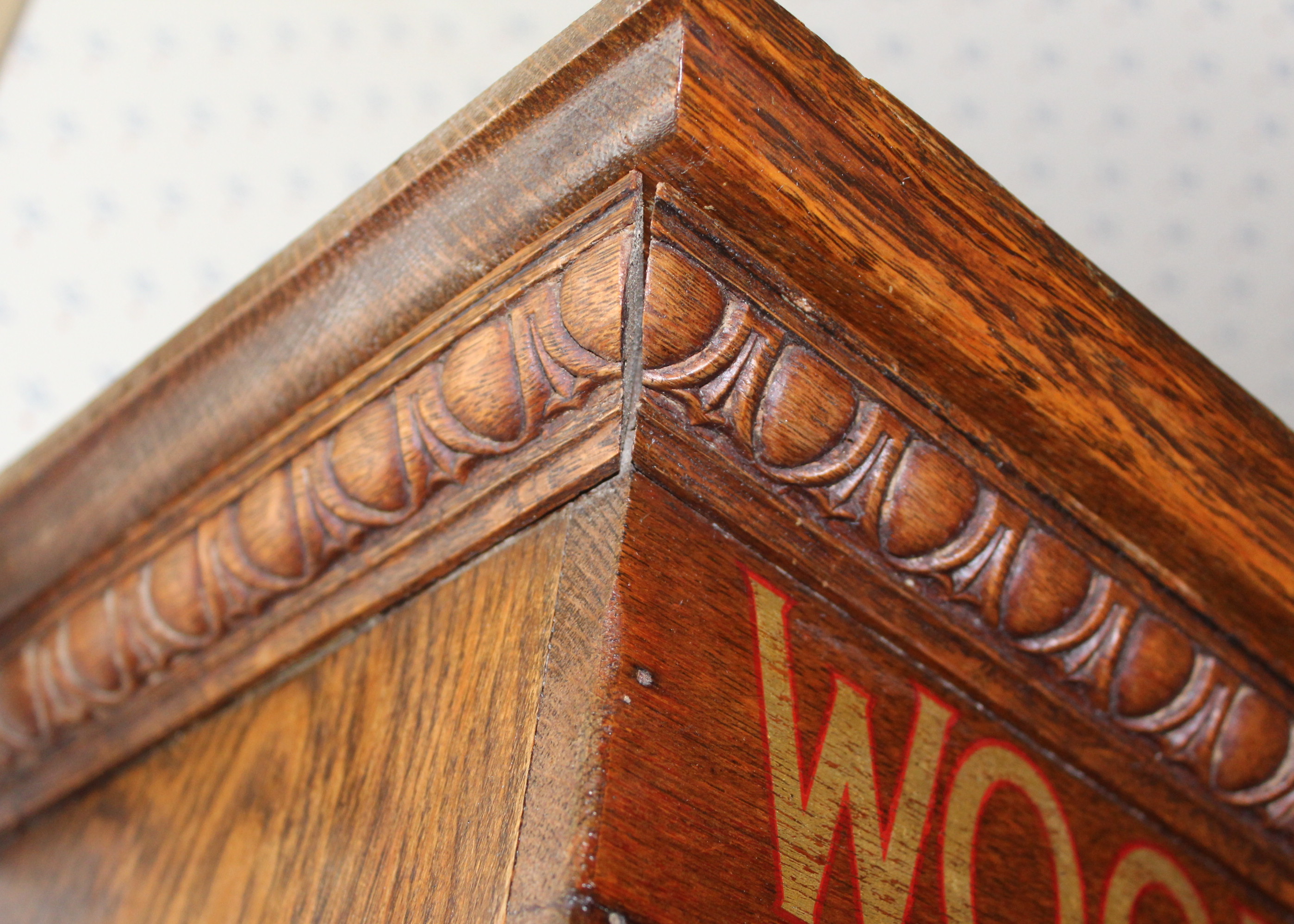 Woolson's Wall-Mount Display Spice Rack and Front of Shipping Crate