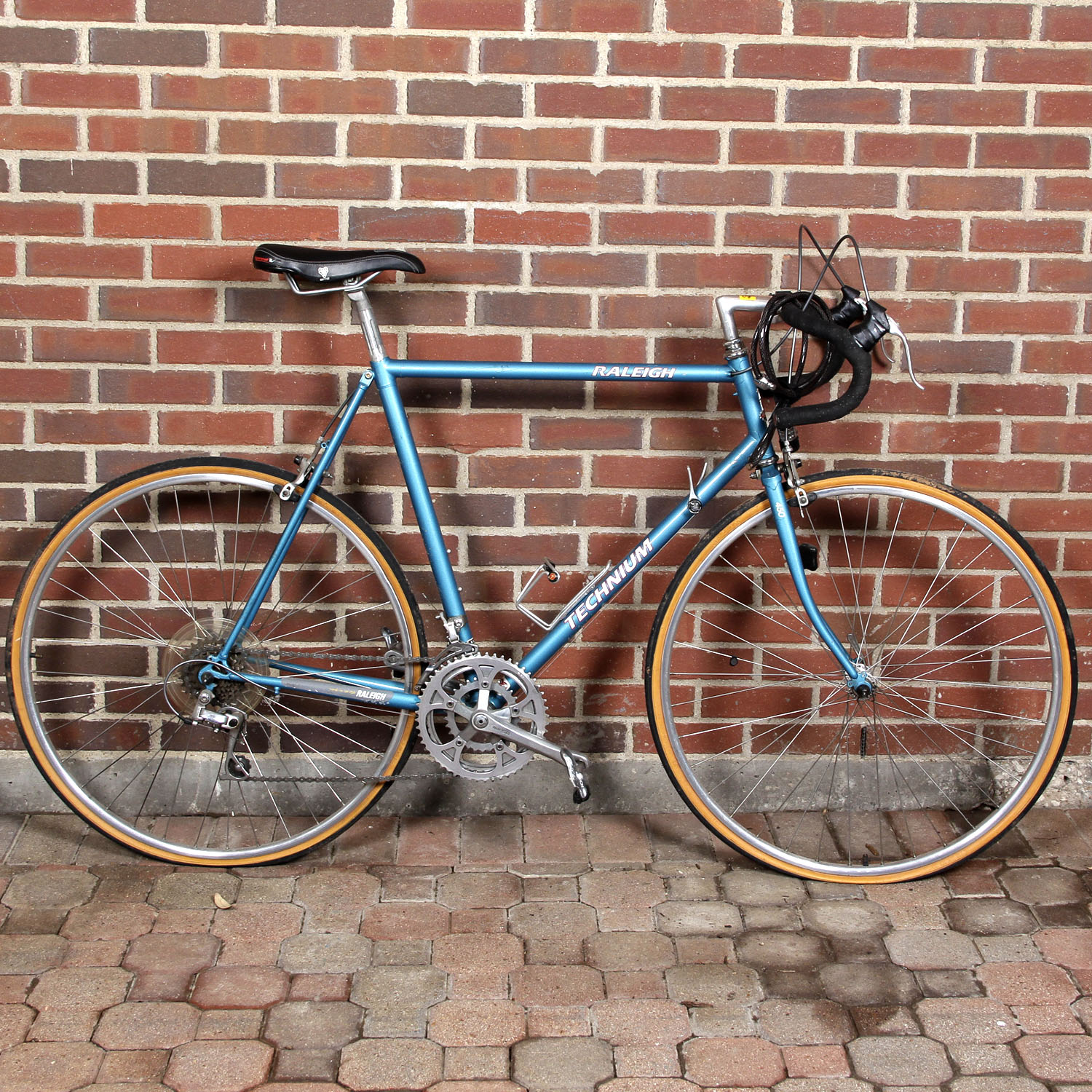 Raleigh Technium Bike