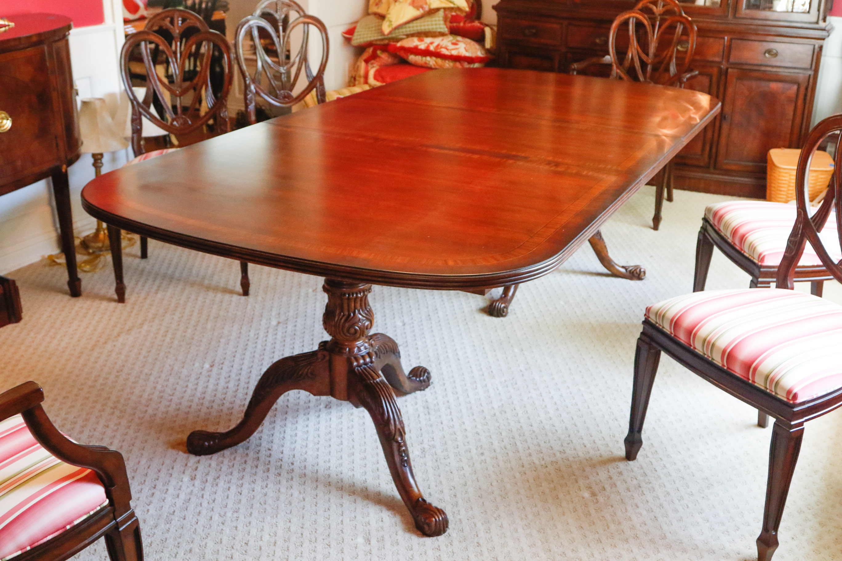Drexel Heritage Mahogany Double Pedestal Dining Table and Chairs
