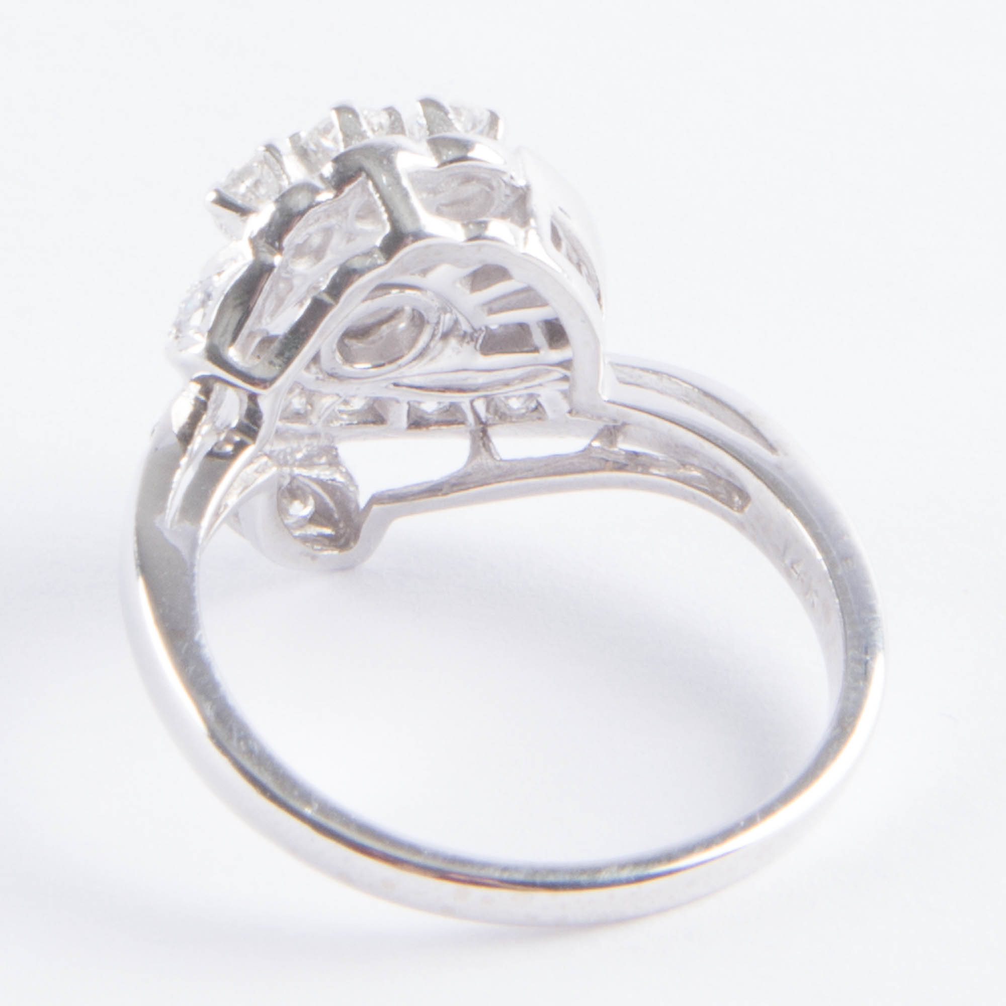 14K White Gold Diamond Ring