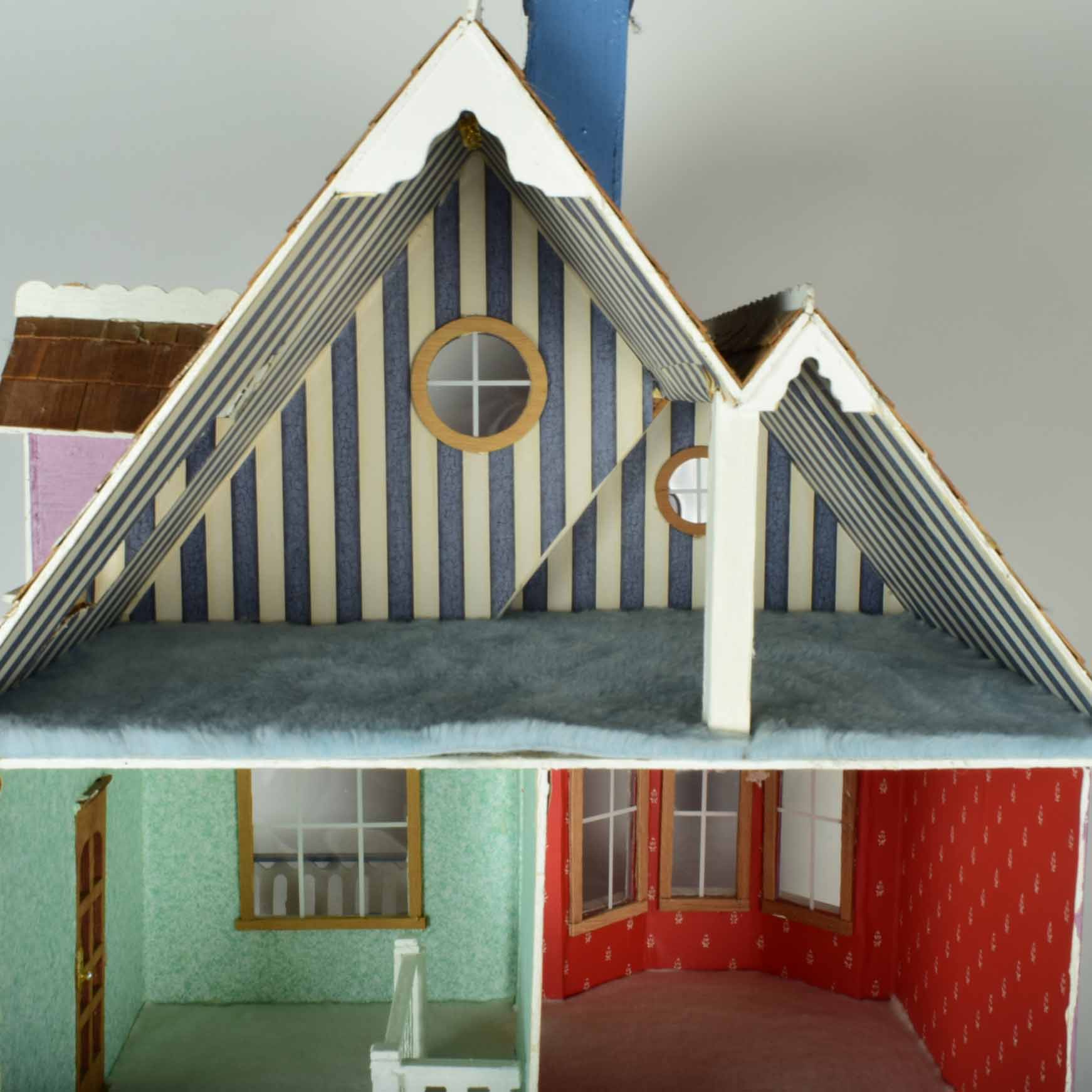 Victorian Style Electrified Dollhouse in Purple