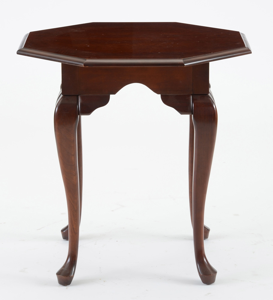 CM Furniture Mahogany Finish Side Table