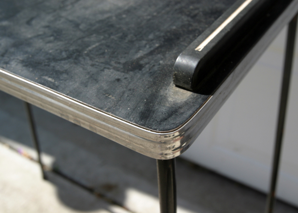 Mid Century Modern Metal Telephone Table