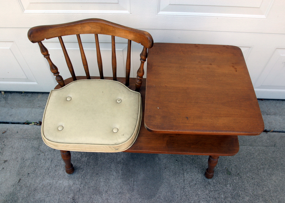 Vintage Gossip Bench