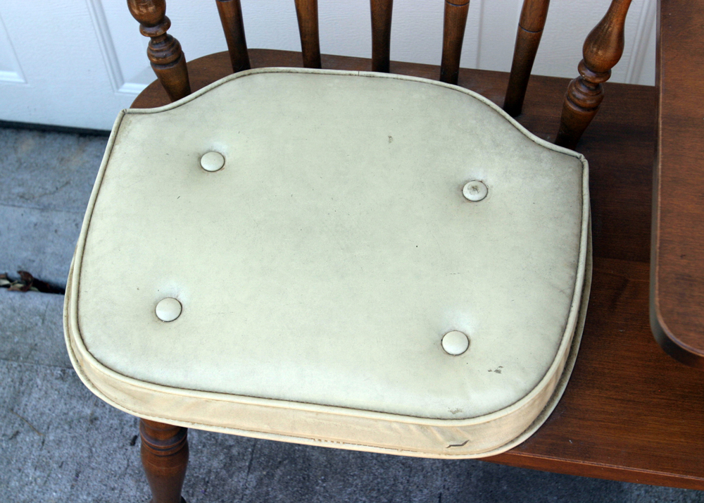 Vintage Gossip Bench