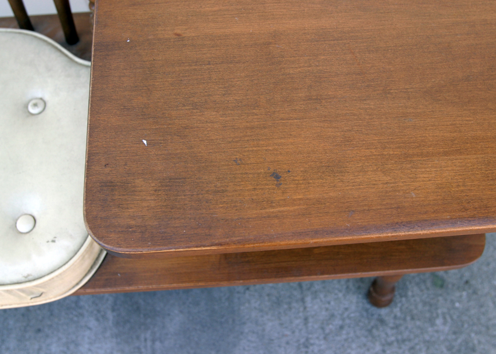 Vintage Gossip Bench