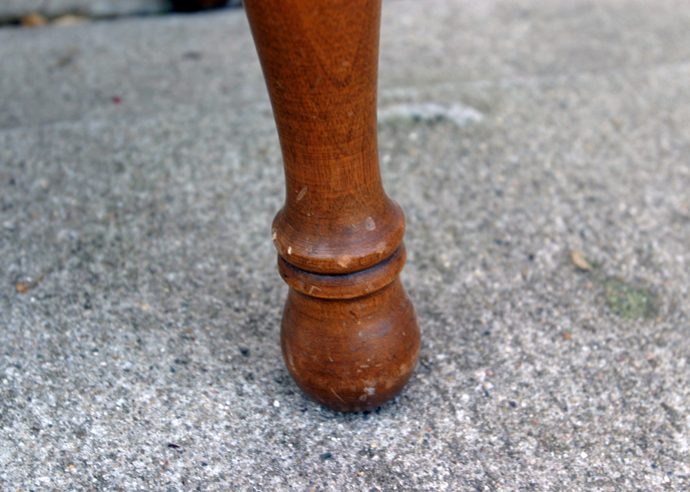 Vintage Gossip Bench