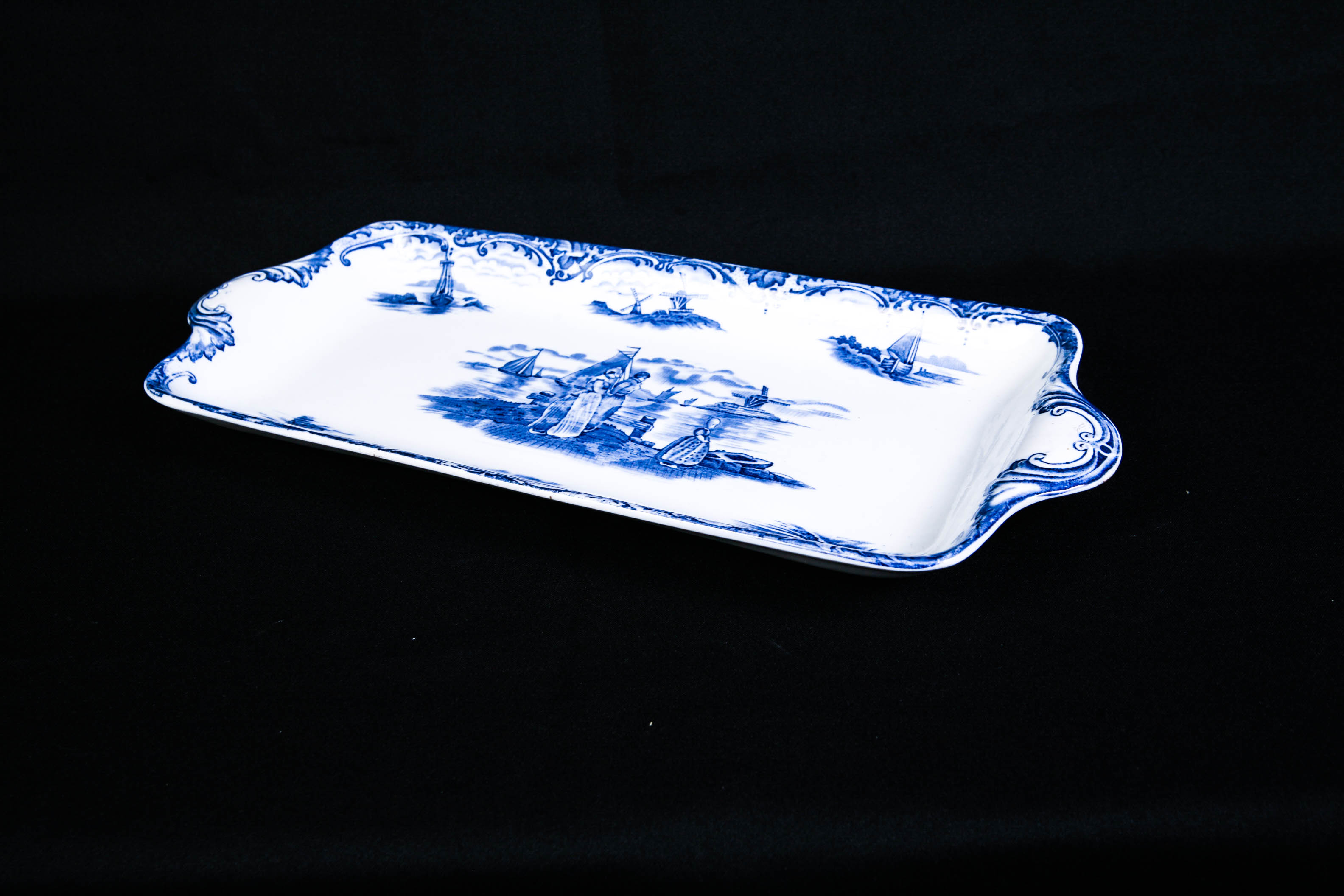 Rare Wedgwood England Rectangular "Hague" Platter