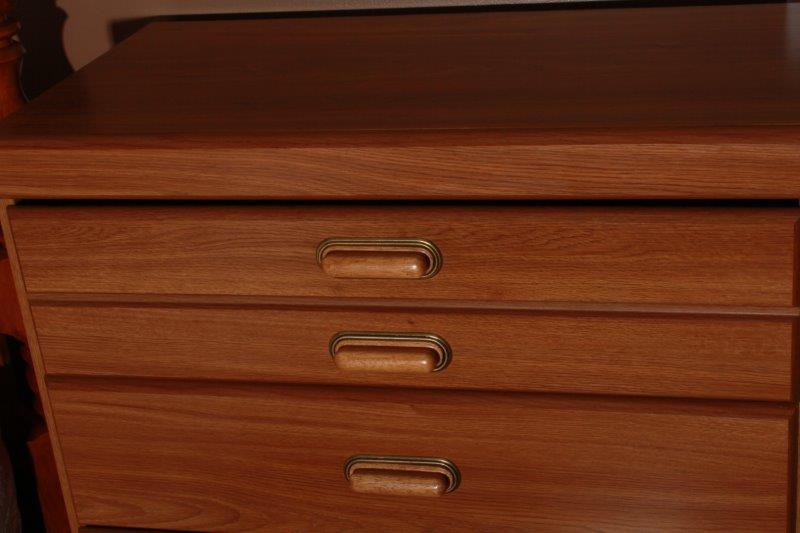 Five Drawer Modern Dresser