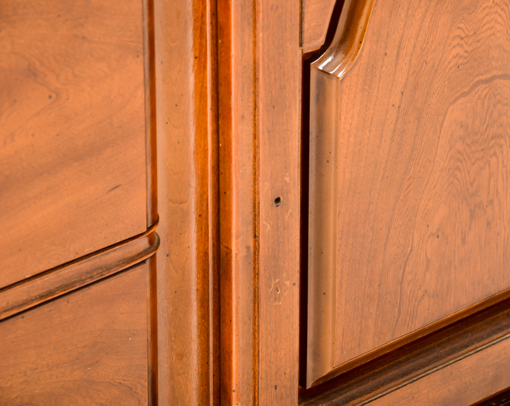 Bassett Furniture Cherry Finish Buffet