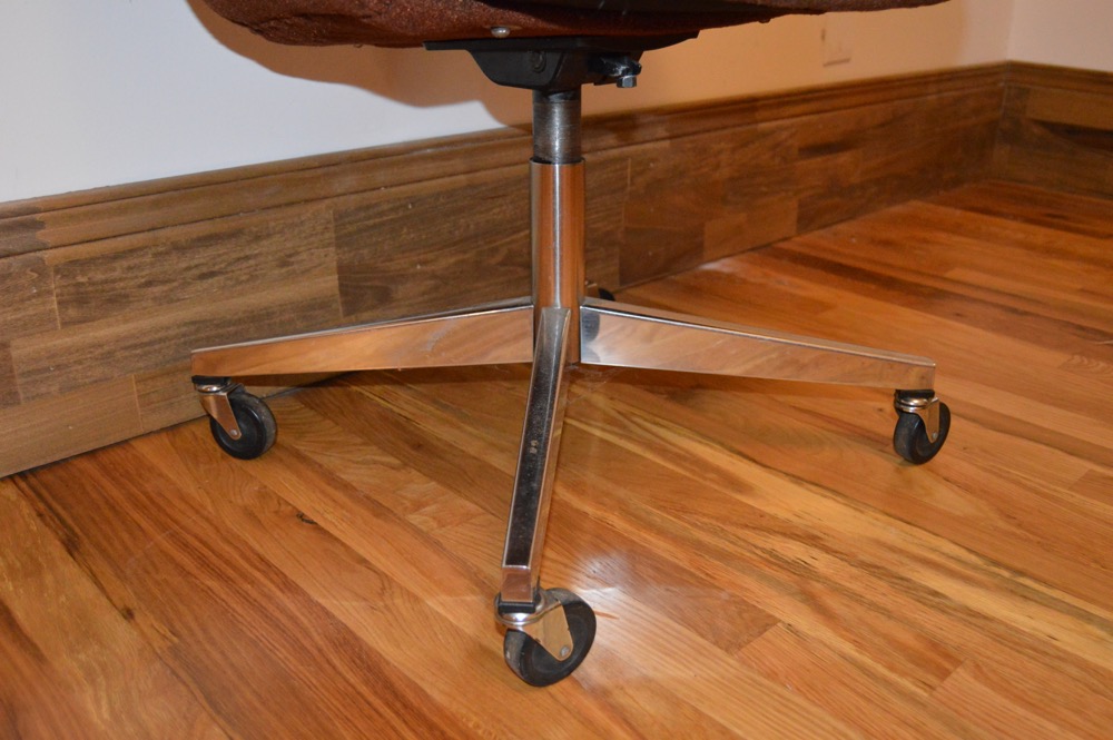 Mid Century Modern Office Chair By Knoll