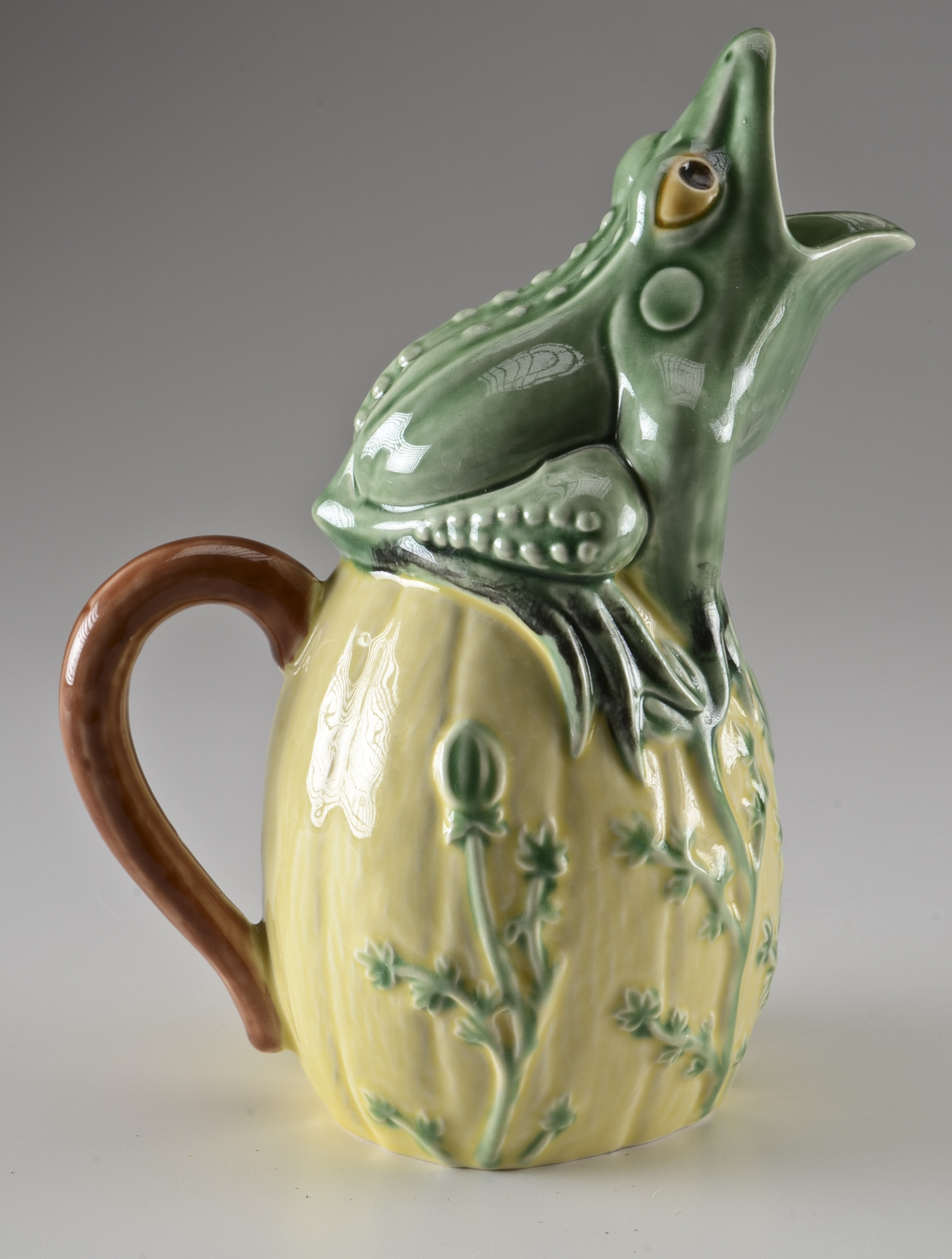 Metal Frog Candle Lamp and Frog Pitcher