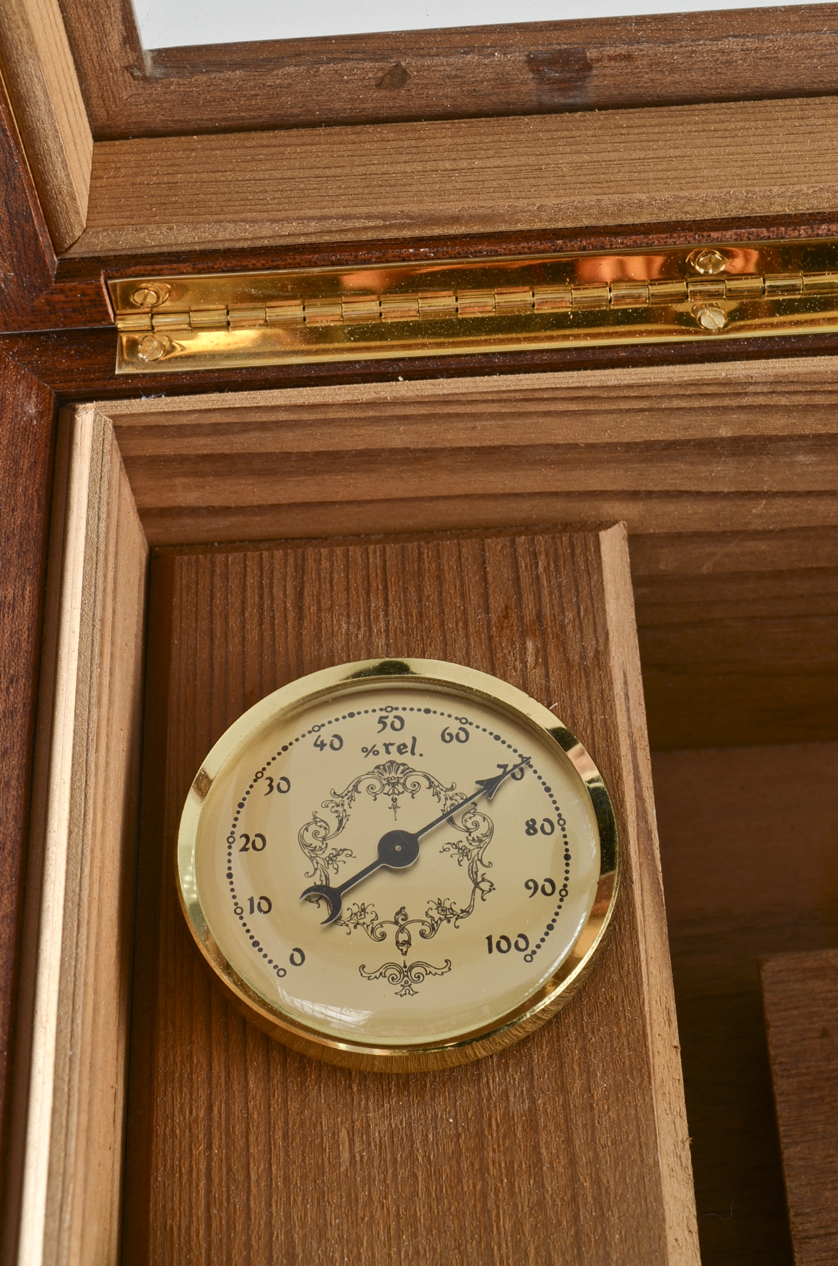 Credo Italian Burled Elm Wooden Humidor