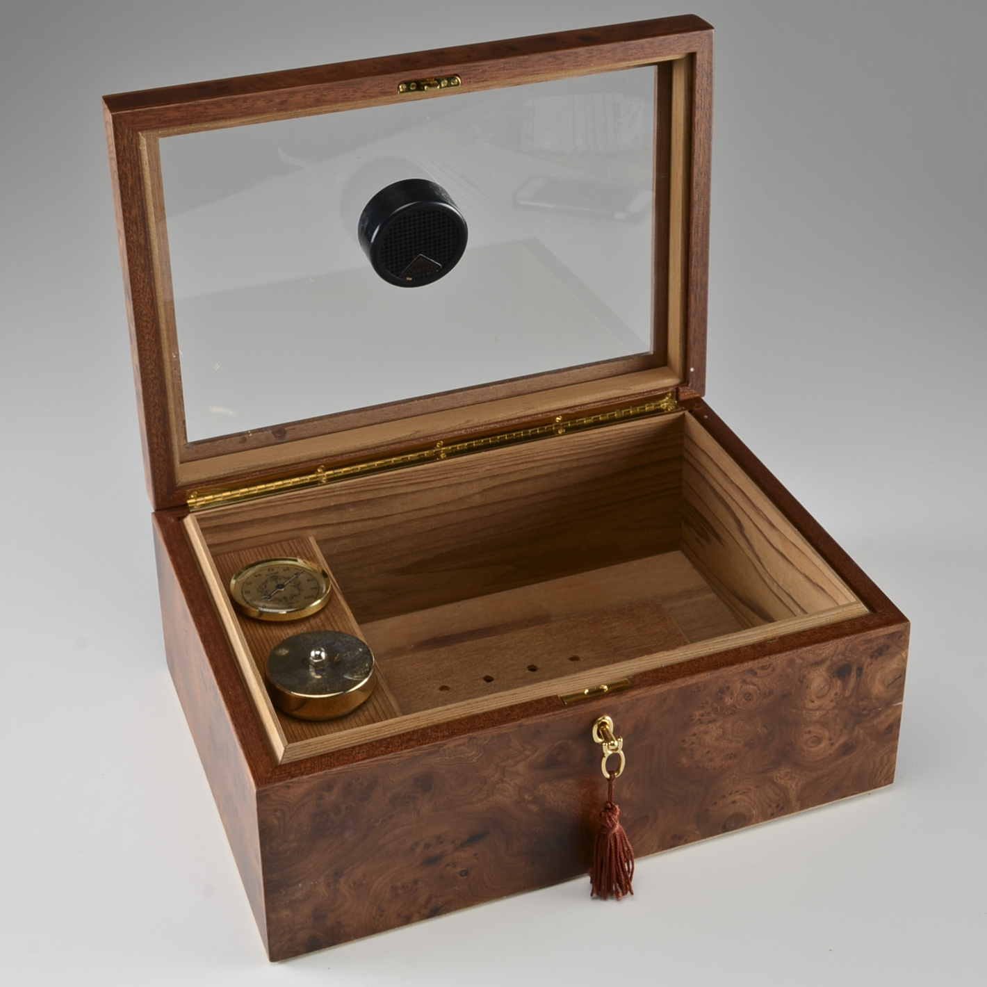 Credo Italian Burled Elm Wooden Humidor