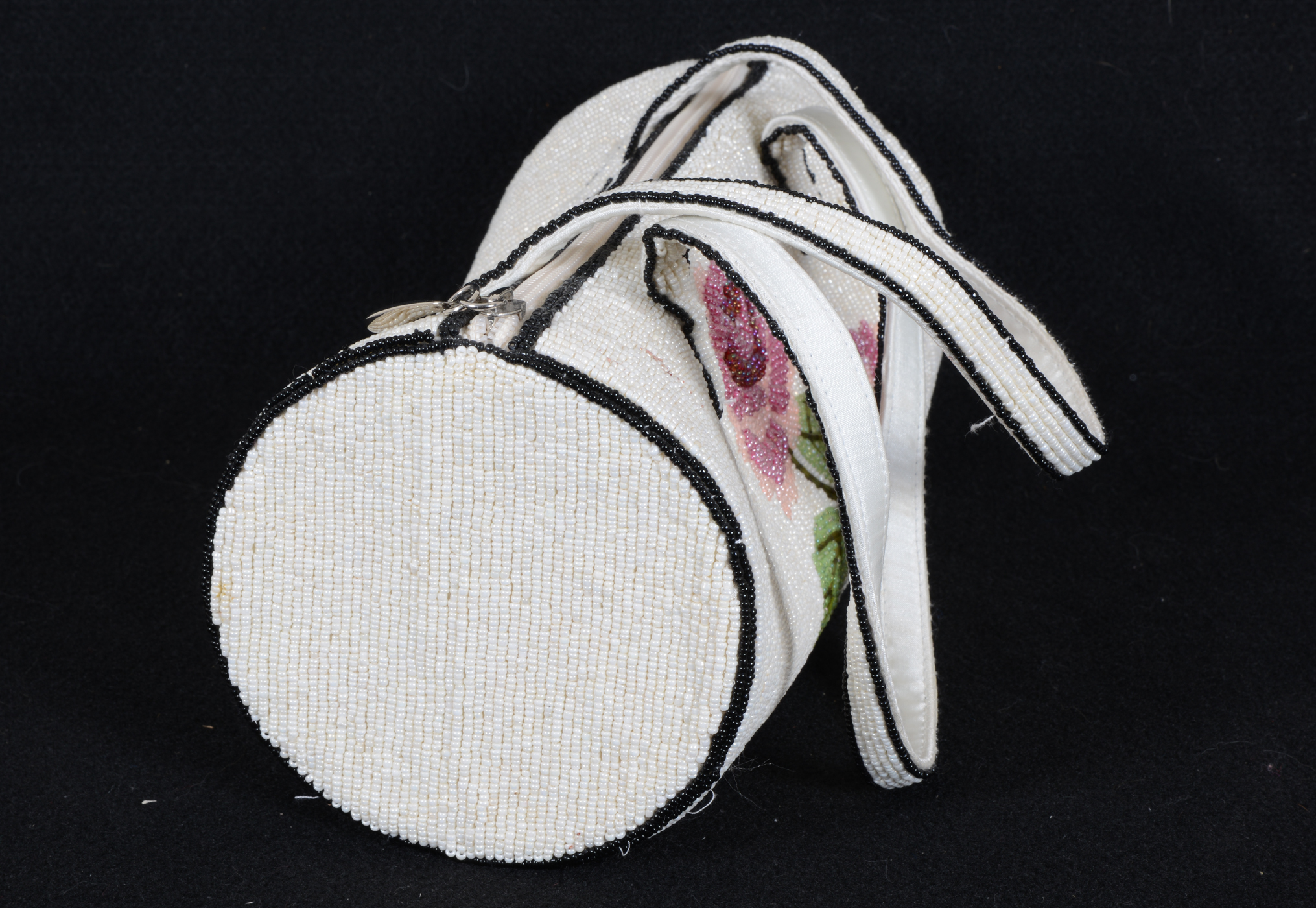 Far Nine Beaded Purse