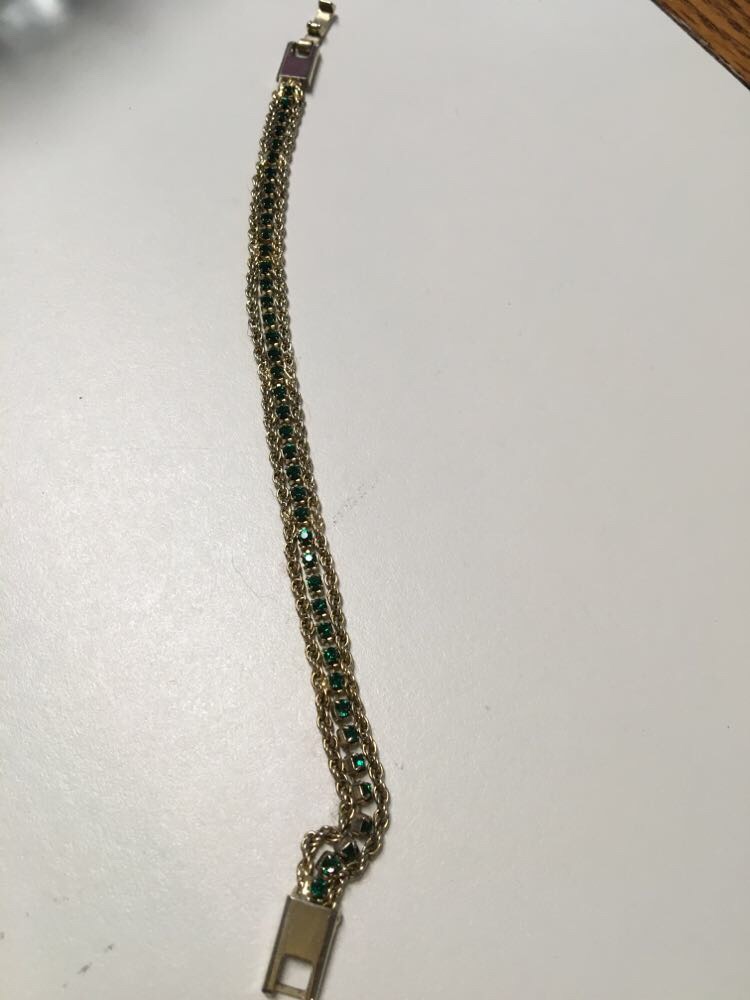 Green Stone And Gold Bracelet