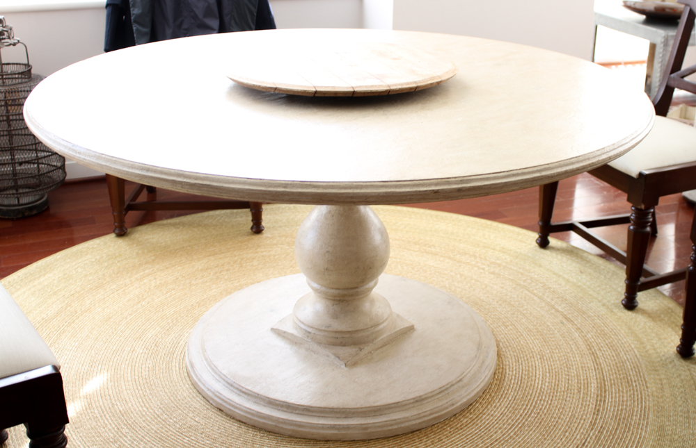 Fine Wooden Pedestal Table