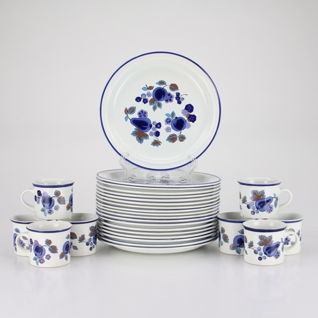 Royal Doulton 'Festival' Pattern Plates and Cups