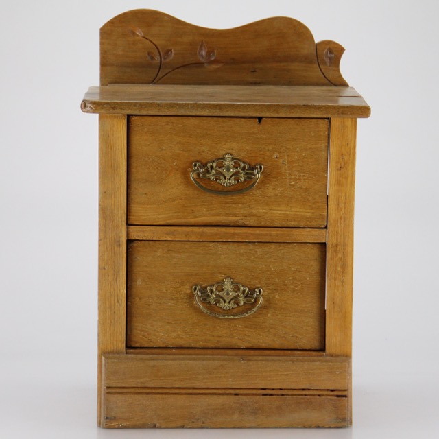 Small Oak Cabinet with Drawers