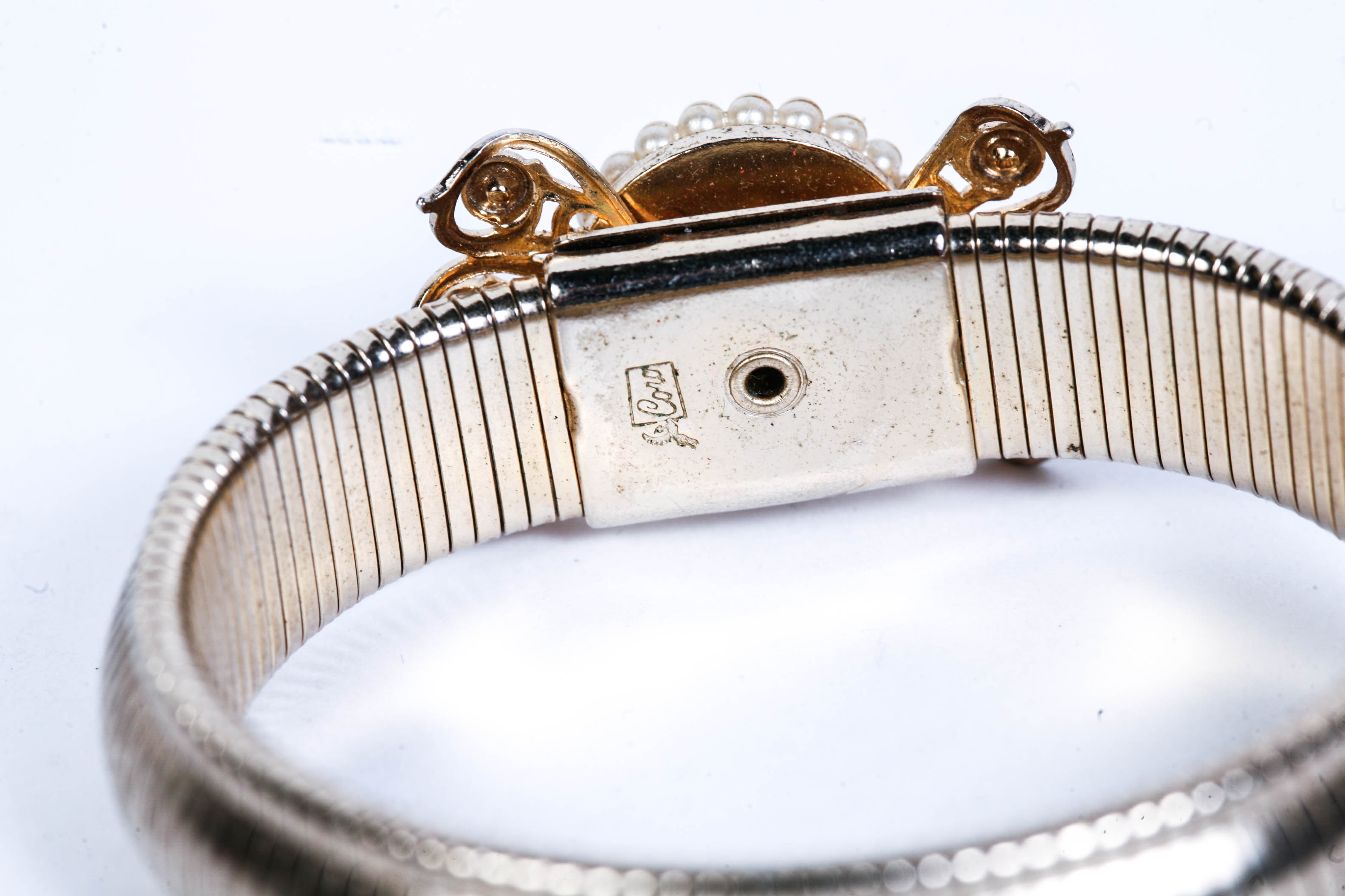 Signed Coro Cameo Bracelet, Pegasus Mark (1945-1979) and Scarf Clip