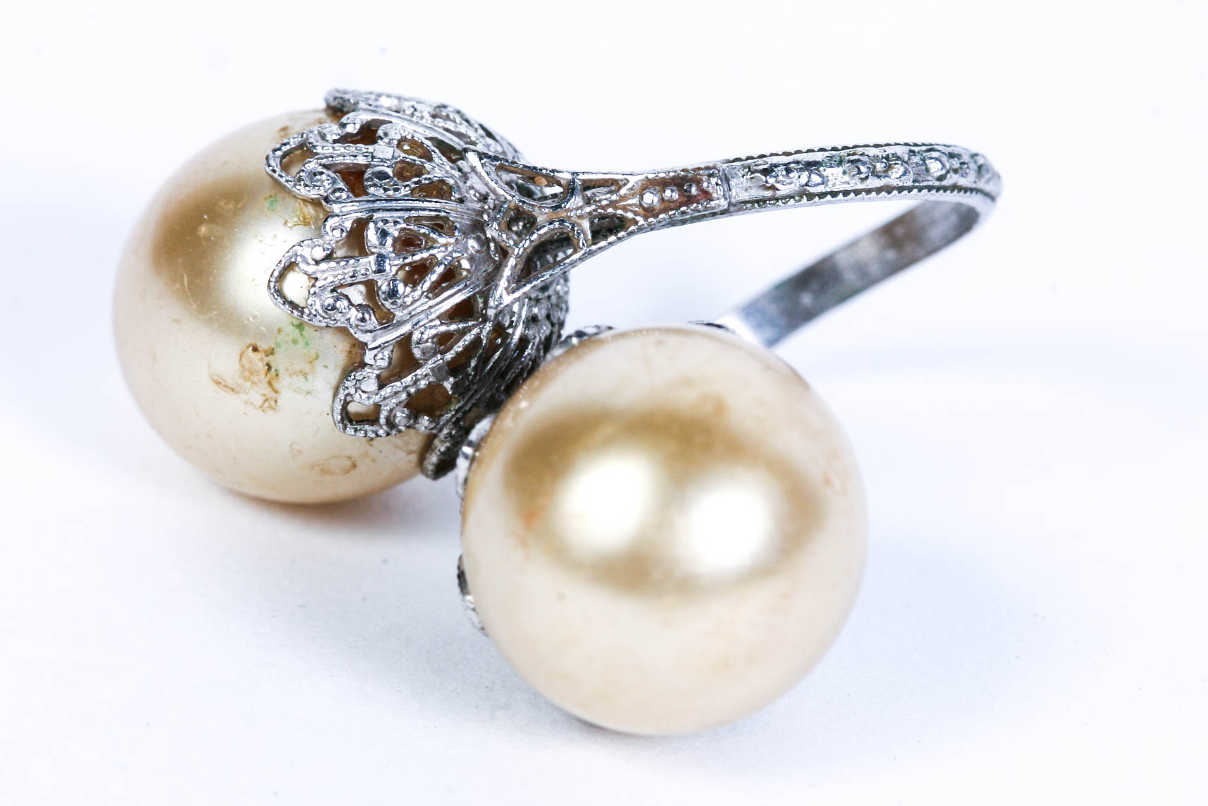 1890 - 1910 Edwardian Blister Mabe Pearl Jabot Stick Pin