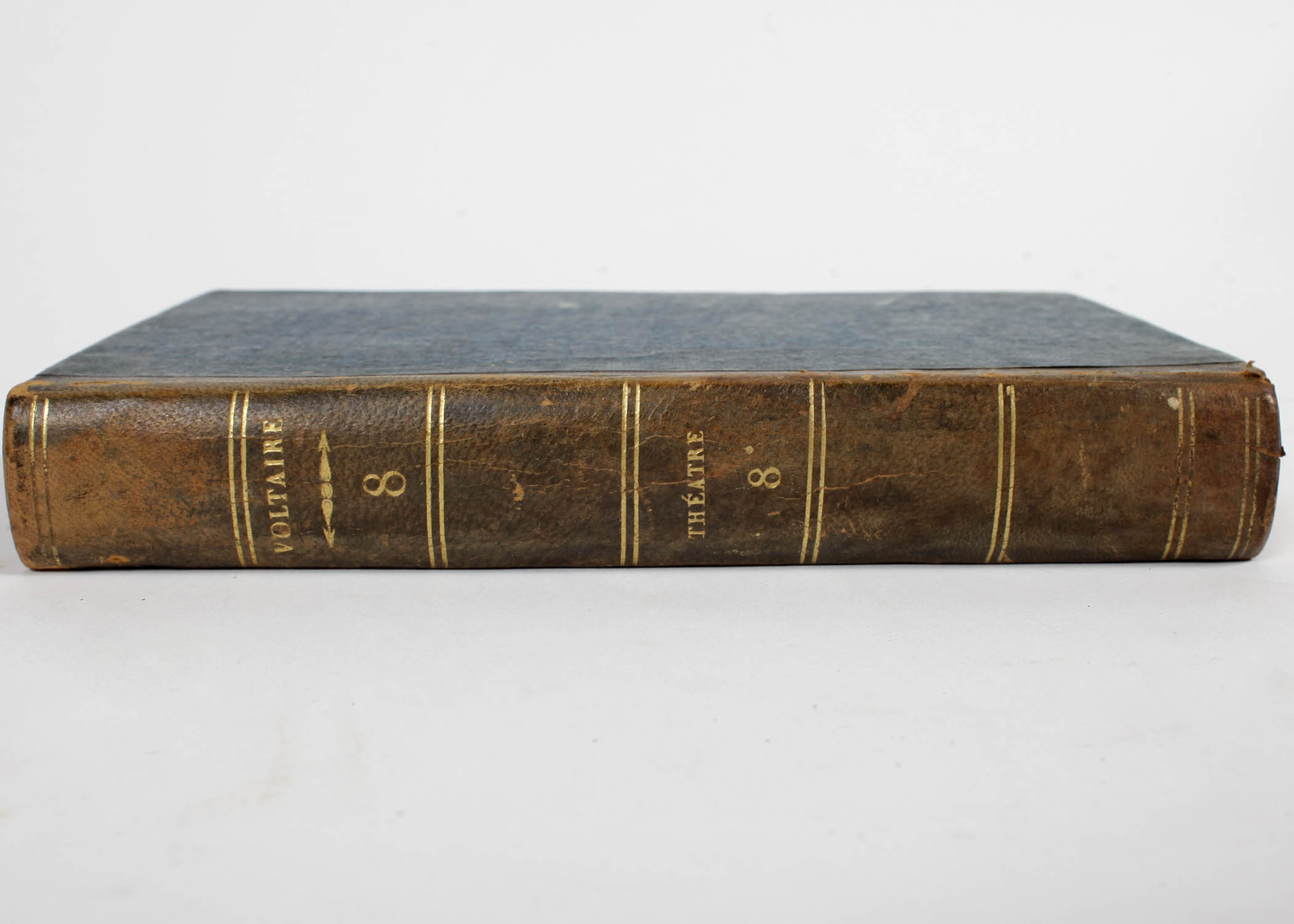 Oeuvres complètes de Voltaire: Physique 31 and Theatre 8