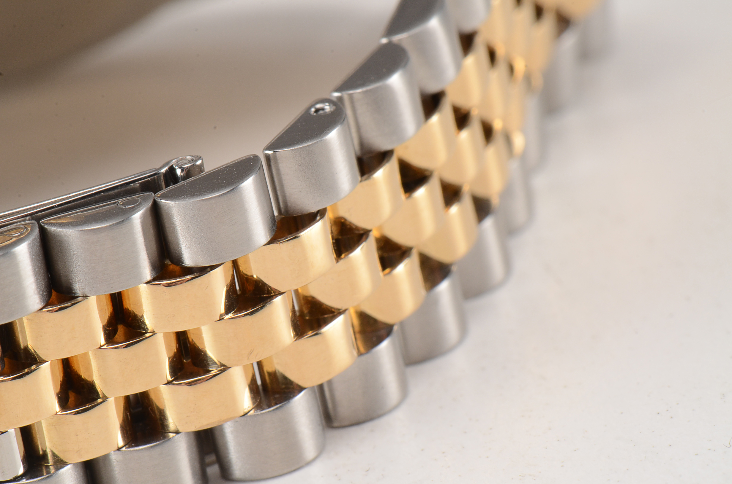 Men's  Rolex Perpetual Datejust 18K Yellow Gold and Steel Champagne Tapestry Automatic Watch