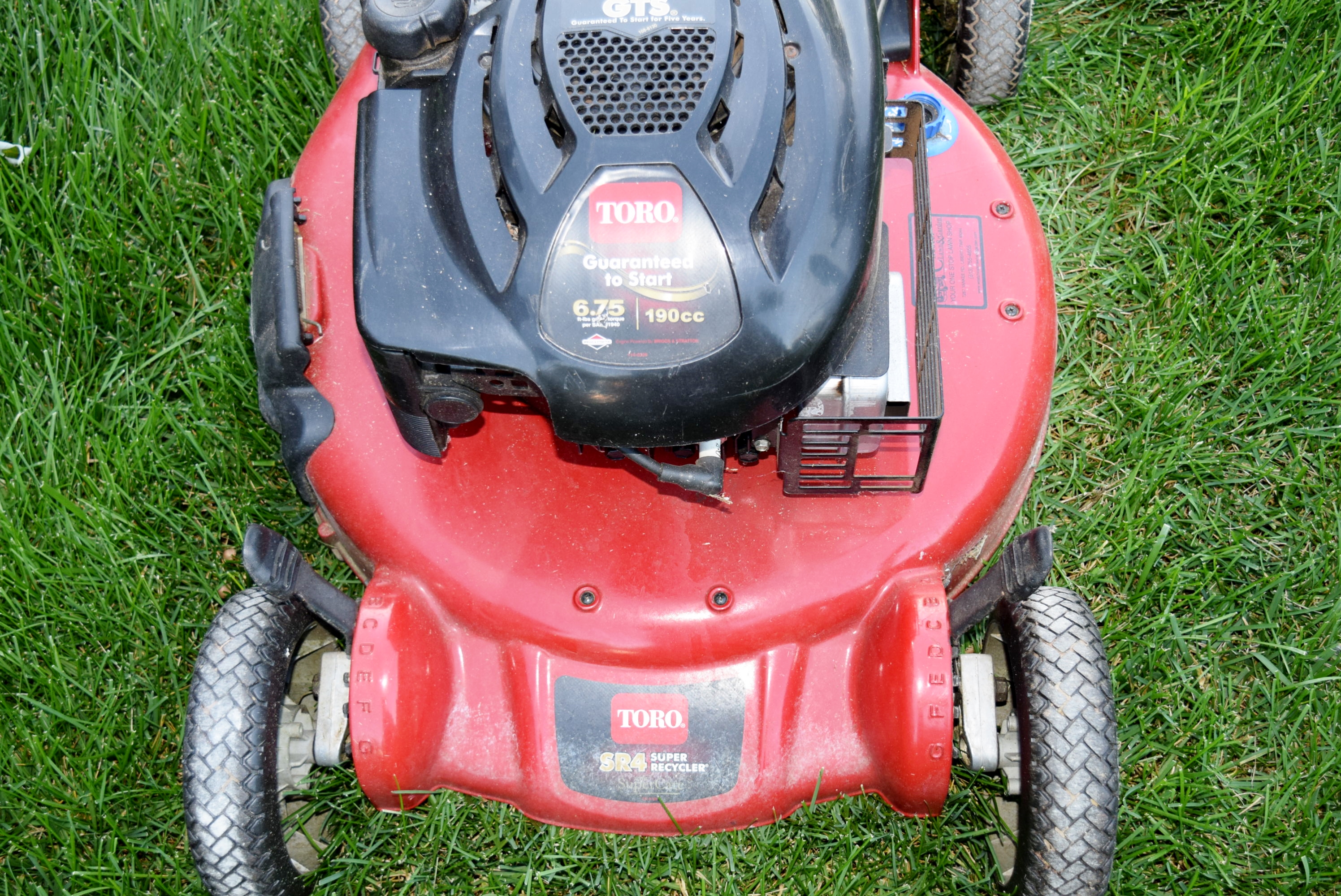Toro SR4 Super Recycler Self-Propelled Lawn Mower with Bag