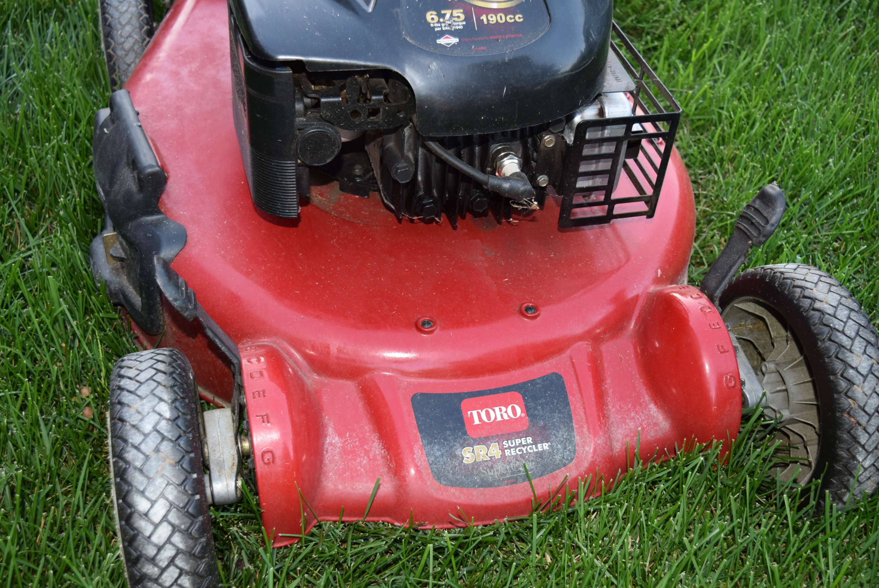 Toro SR4 Super Recycler Self-Propelled Lawn Mower with Bag