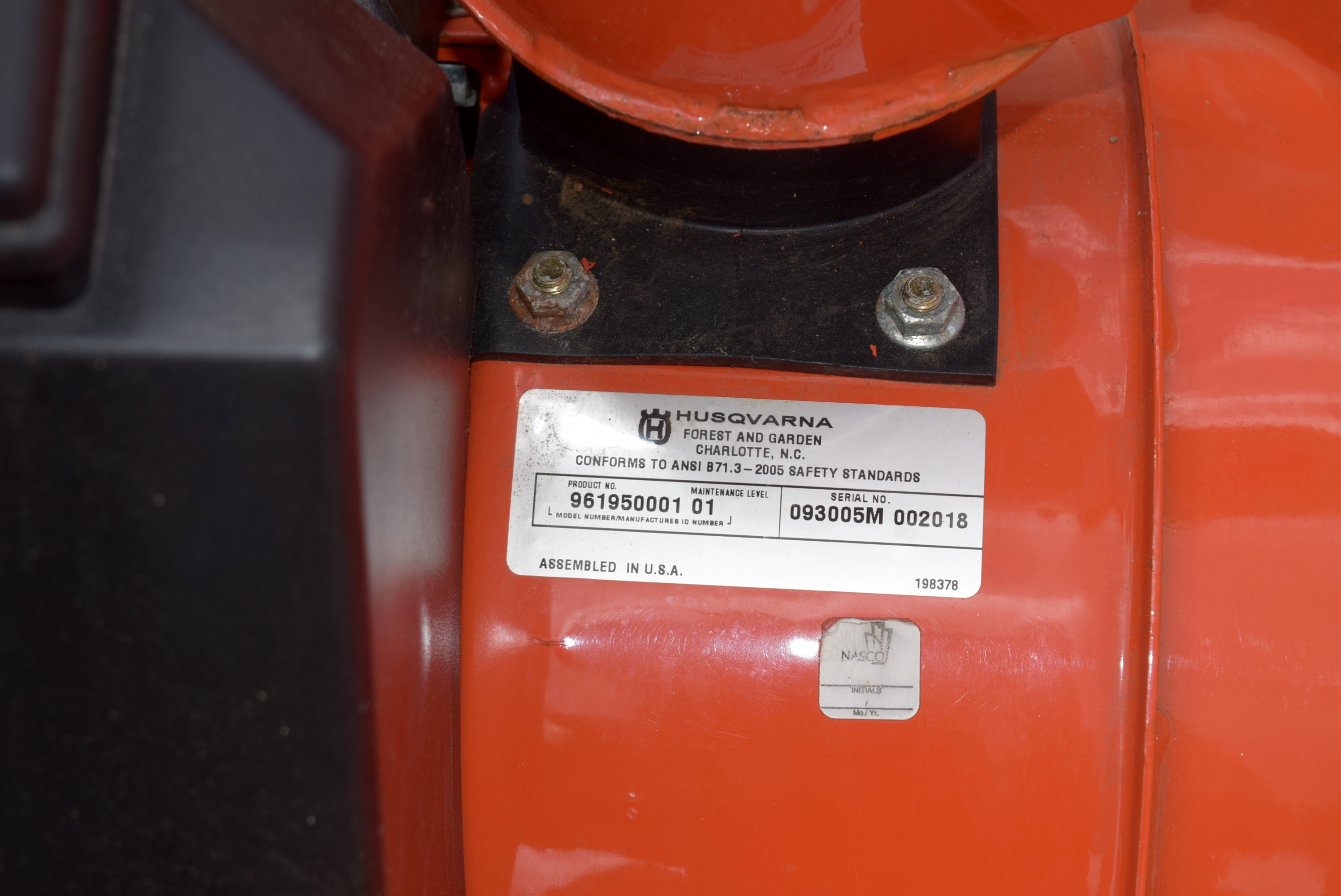 Husqvarna 10530SBE Walk-Behind Snow Thrower