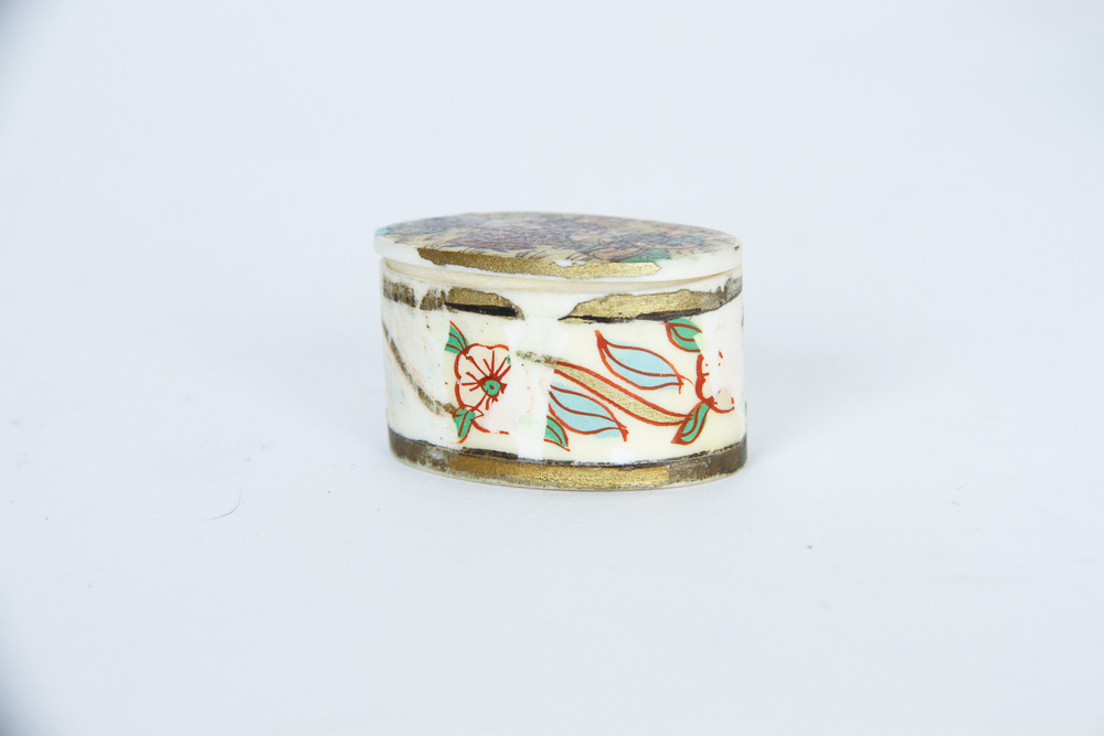 Collection of Vintage Items