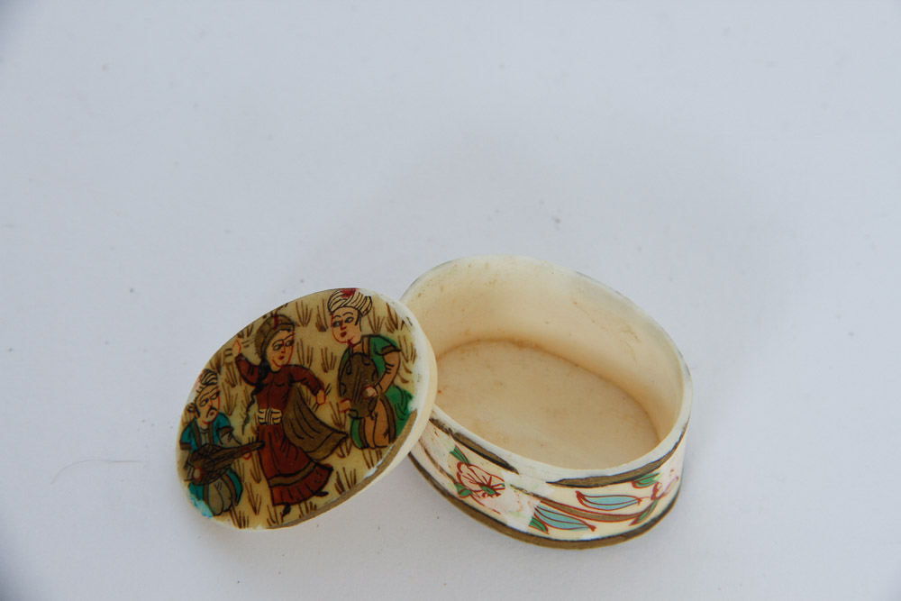 Collection of Vintage Items