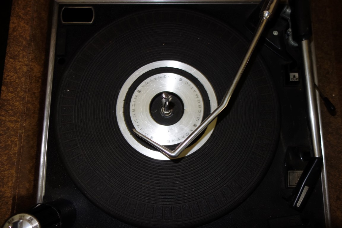 Mid-Century Magnavox Micromatic Console Stereo and 8 Track Tape