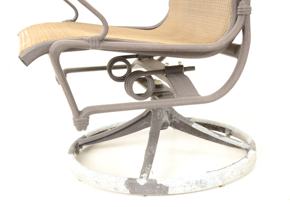 Tropitone Metal Patio Table and Six Chairs