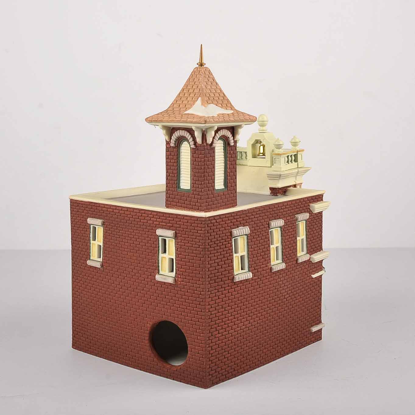 Dept 56 Disney Parks Village Series Disneyland Fire Department #105