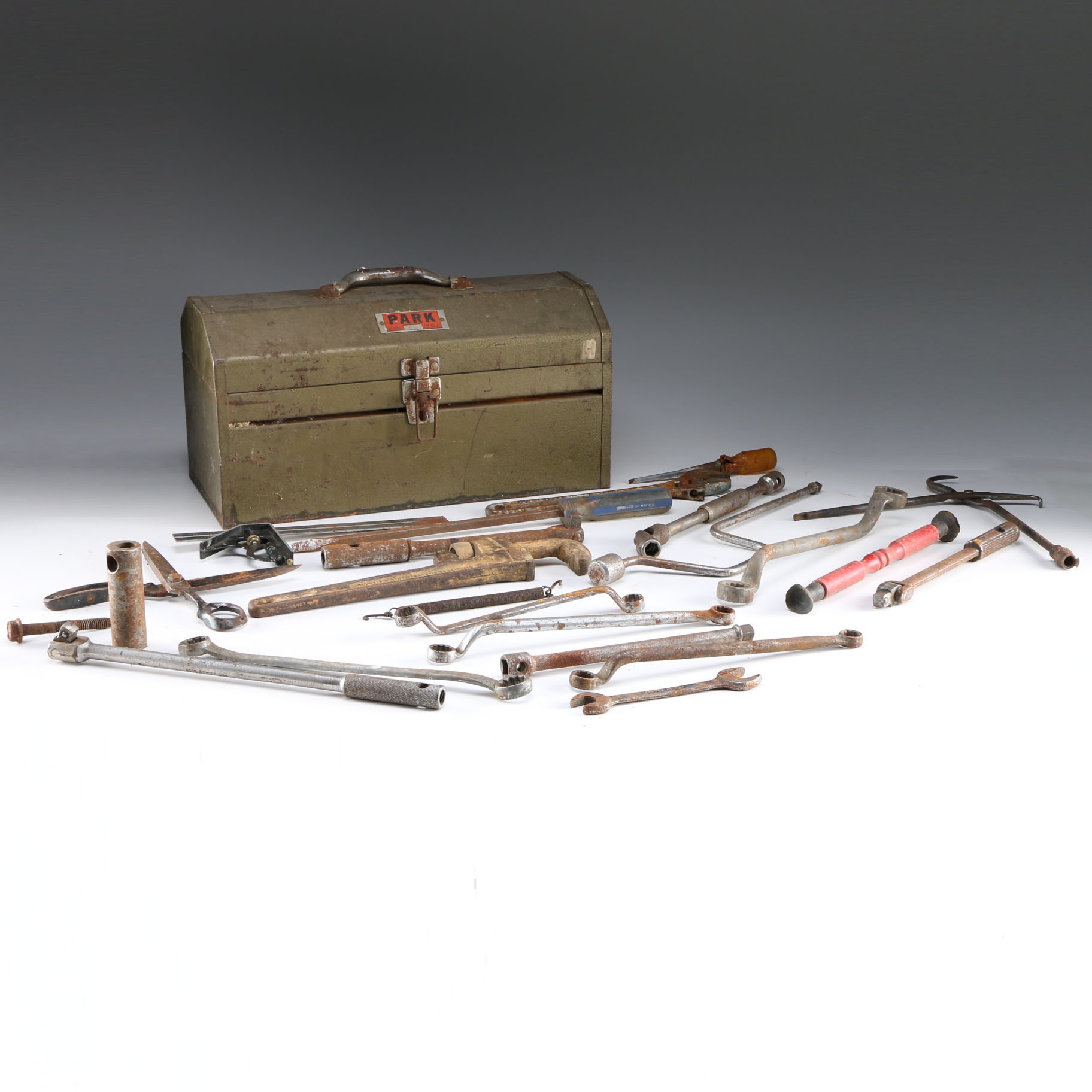 Vintage Park "Model 18H" Tool Box with Various Tools