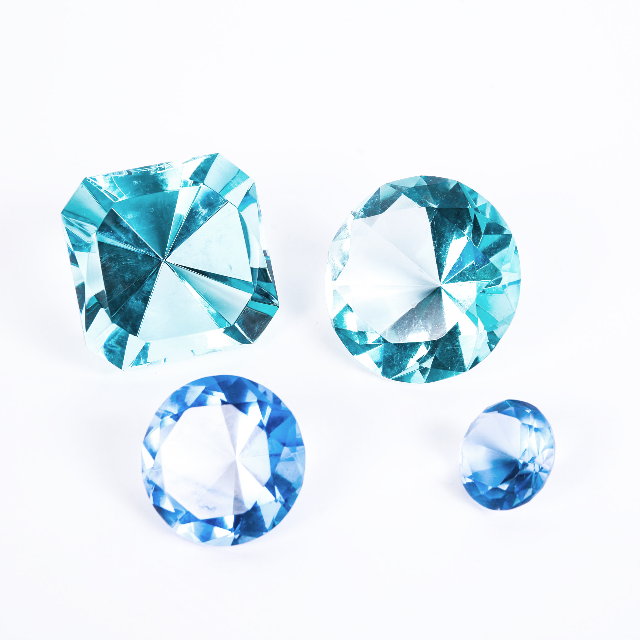 Figural Diamond Crystal Paperweight by Oleg Cassini in Box