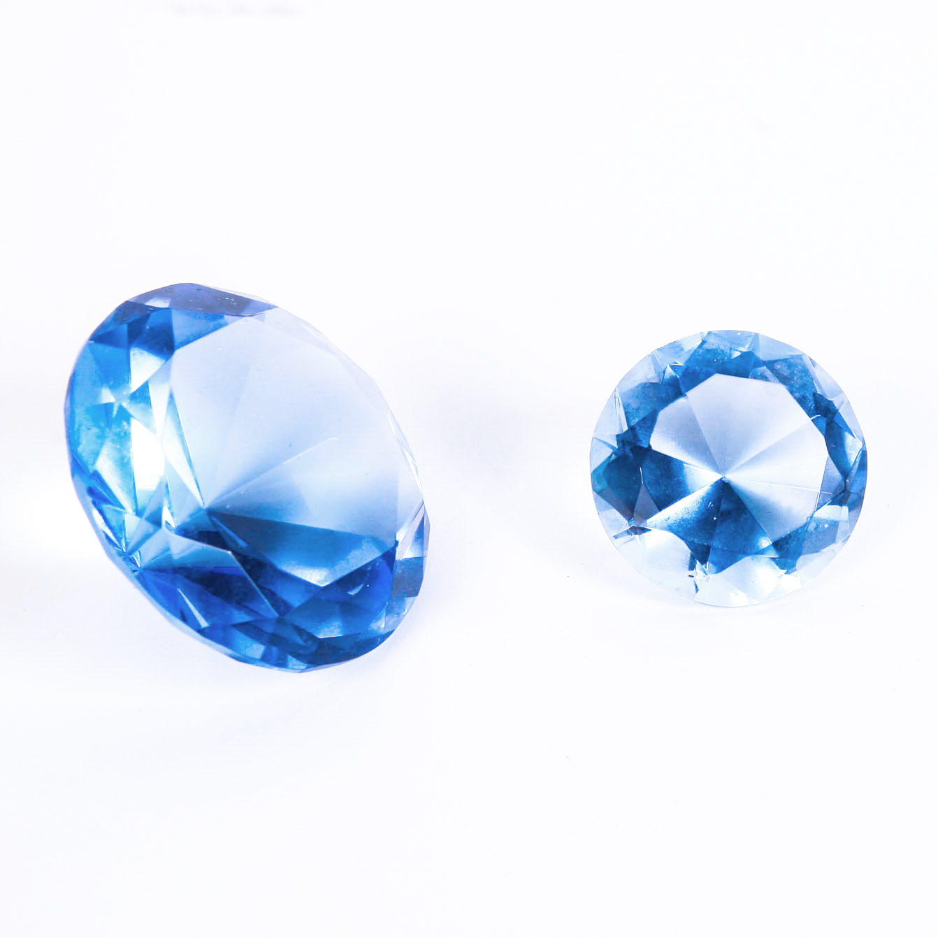 Figural Diamond Crystal Paperweight by Oleg Cassini in Box