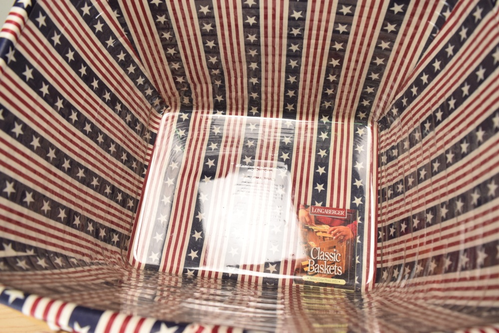 Large Longaberger Classic Picnic Basket with Two Liners and Stand