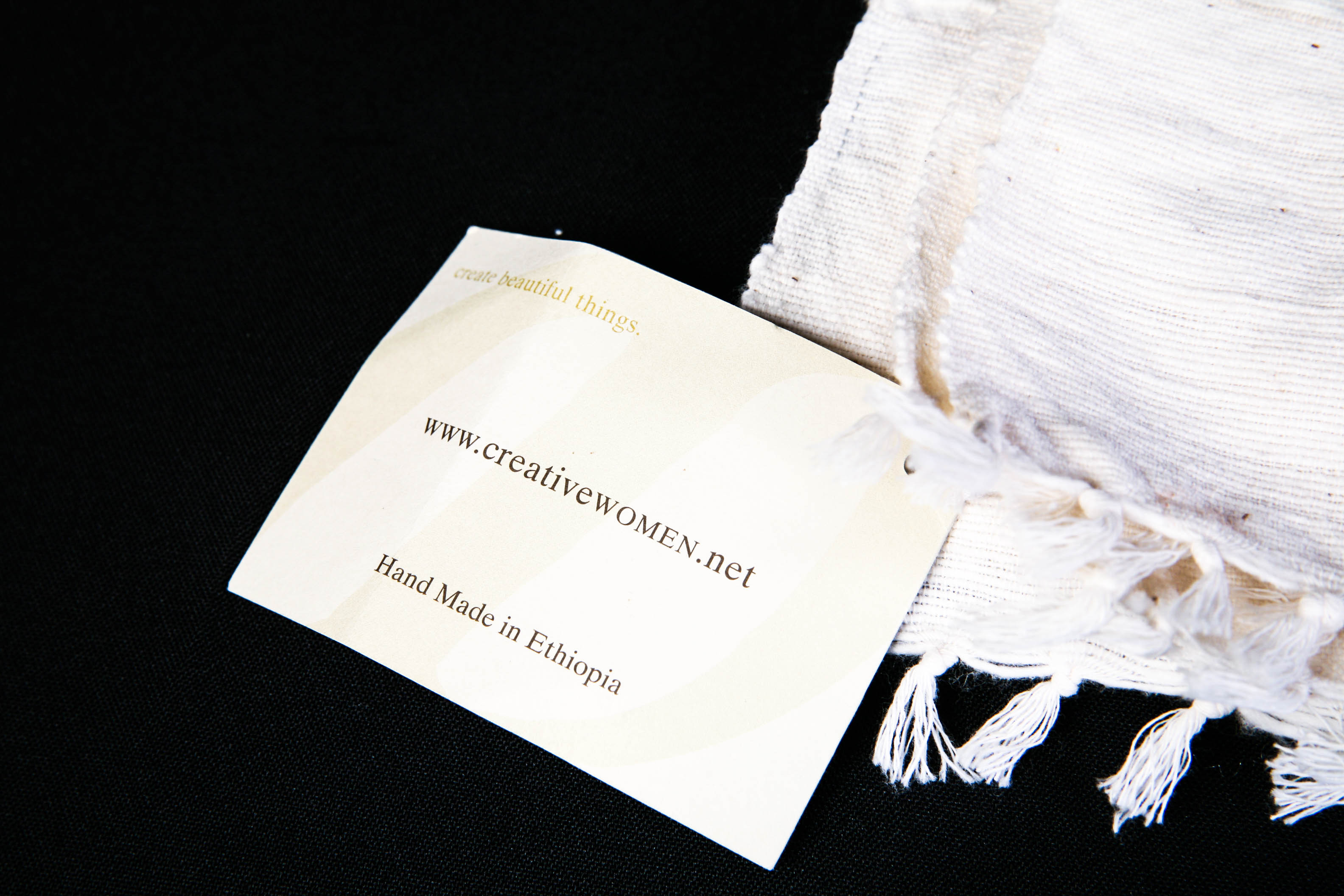 Creative Women Hand Woven Cotton Throw