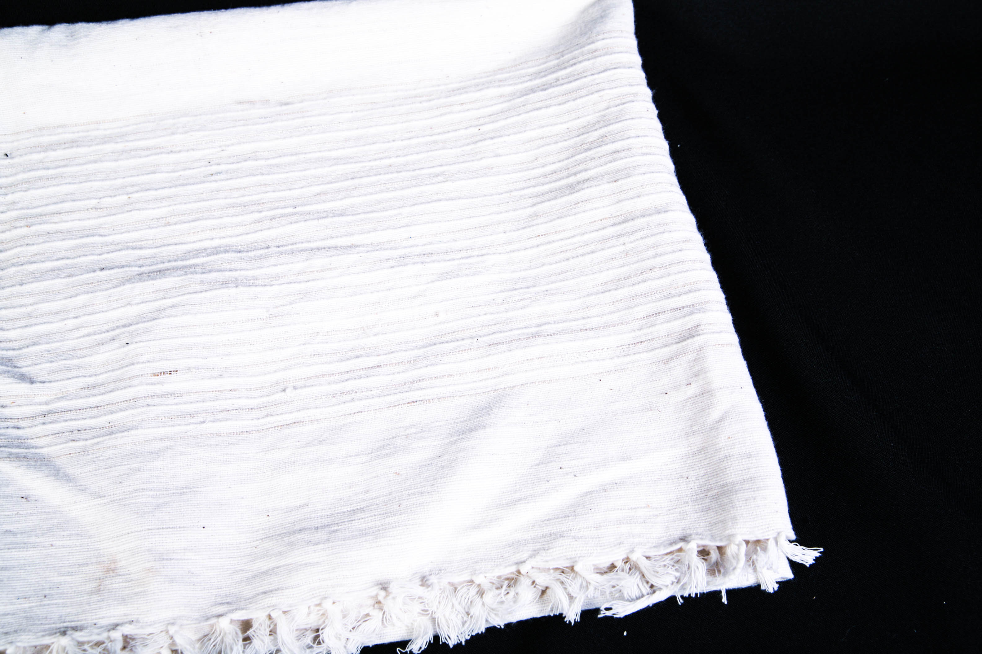 Creative Women Hand Woven Cotton Throw