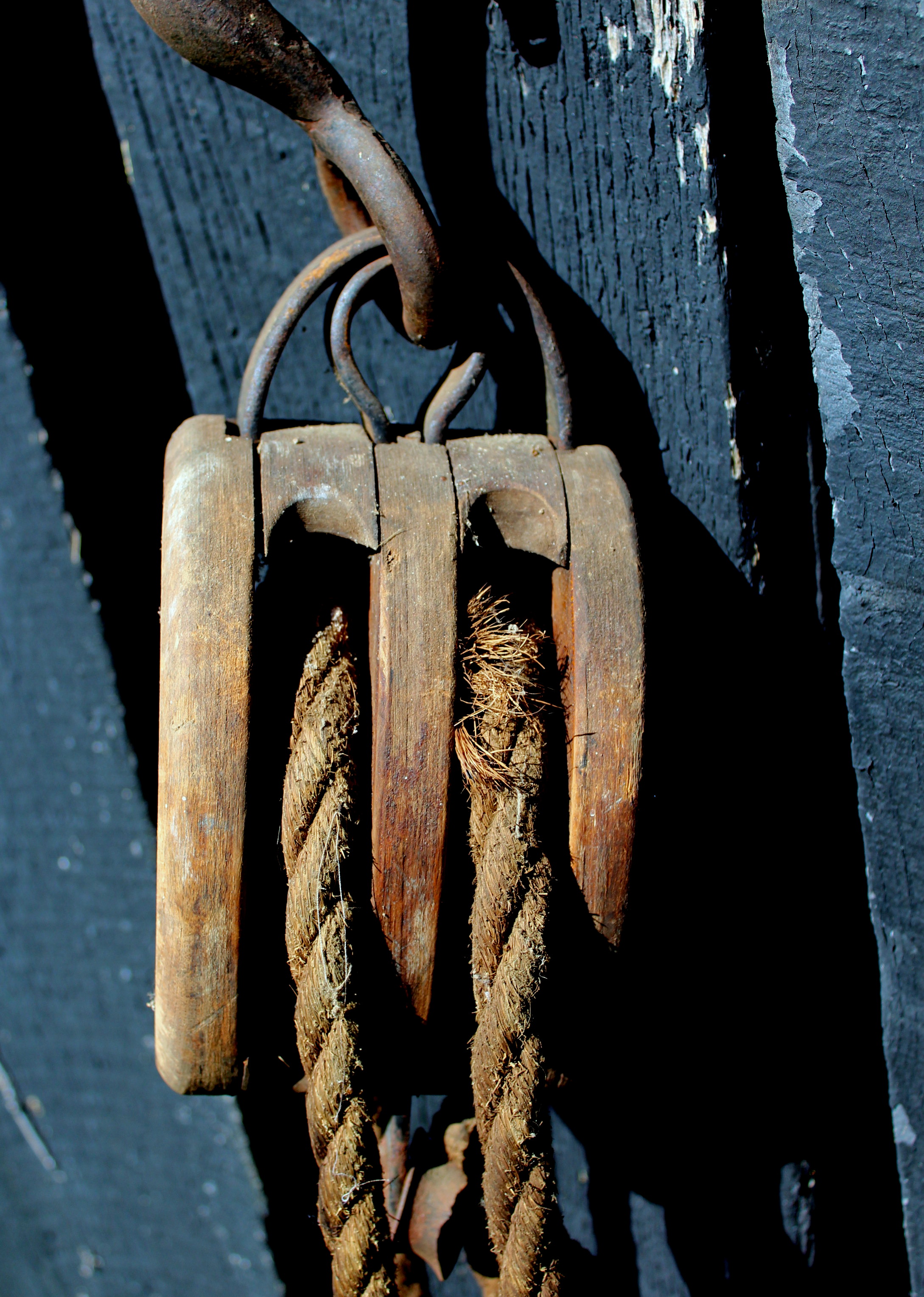Vintage U.S. Navy Block and Tackle and Round Pulley Wheel