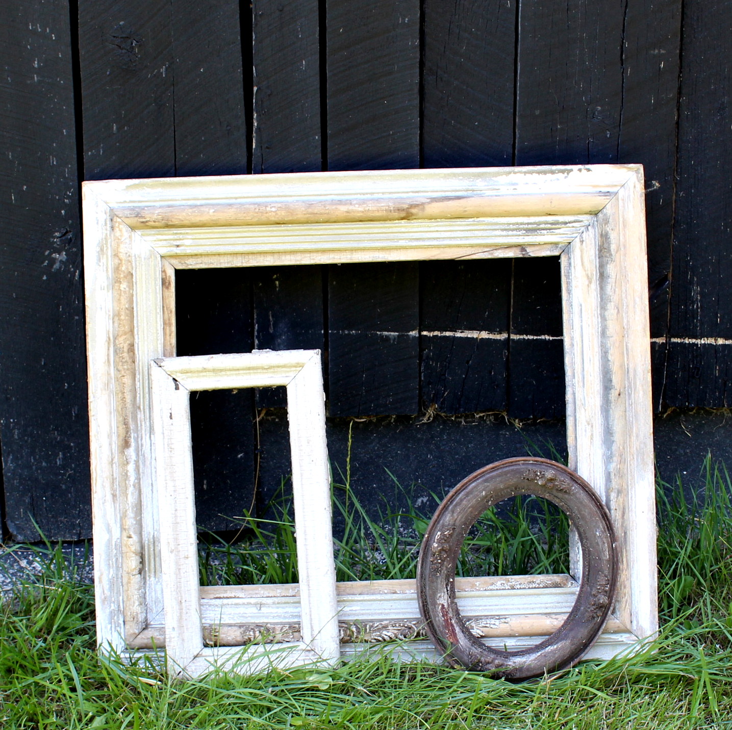 Antique Distressed Picture Frames