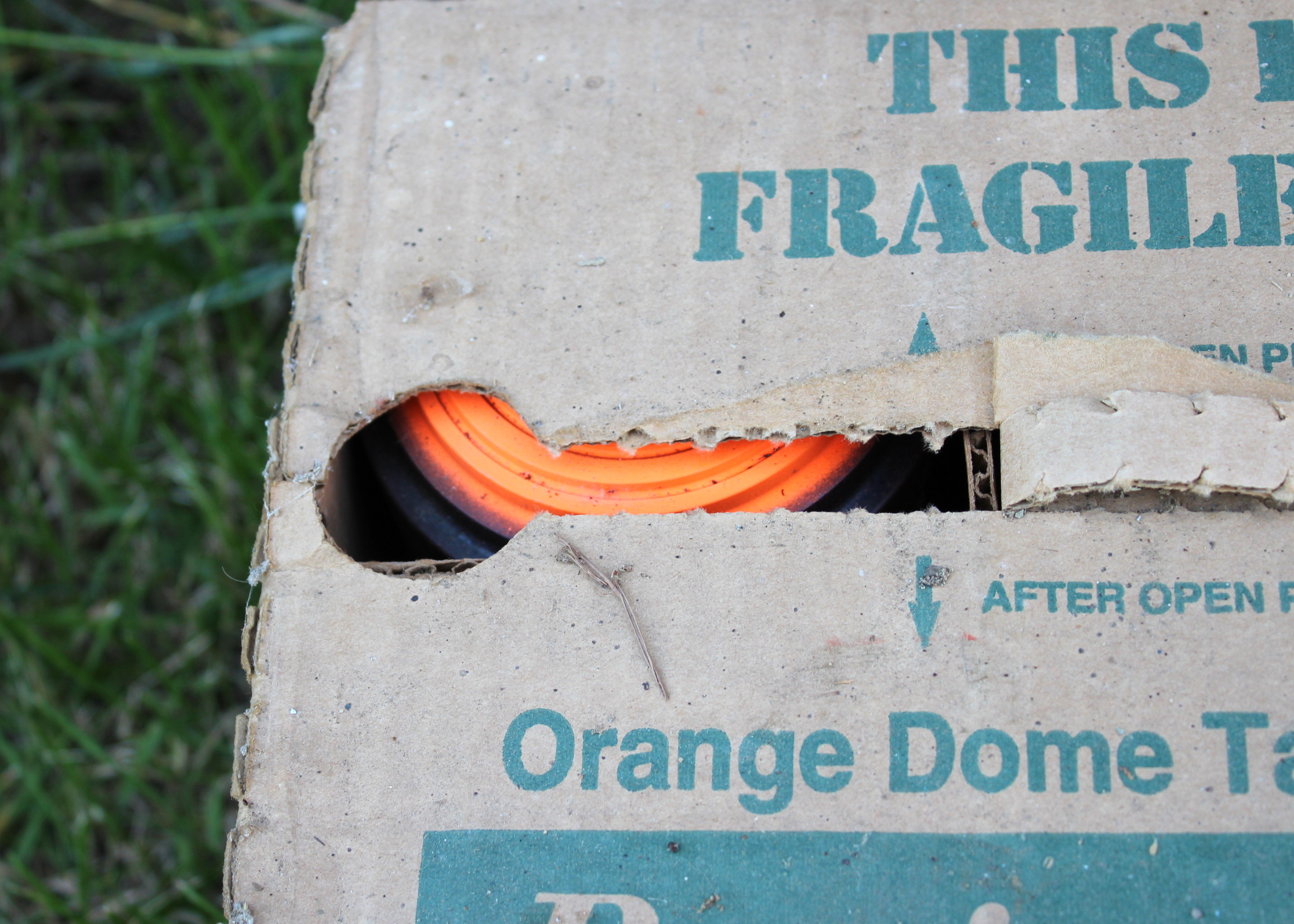 Vintage Manual Pull Trap Thrower and Box of Clays