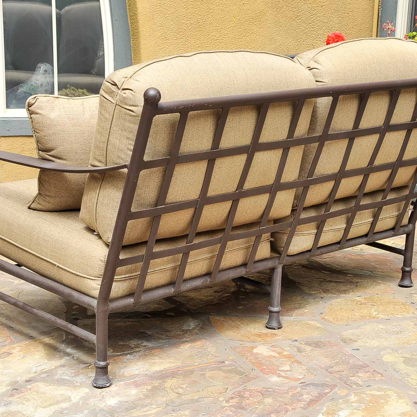 Outdoor Cast Iron Loveseat