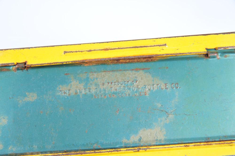 Roy Rogers and Dale Evans Vintage Dinner Set, Lunch Box, Guitar and Standee