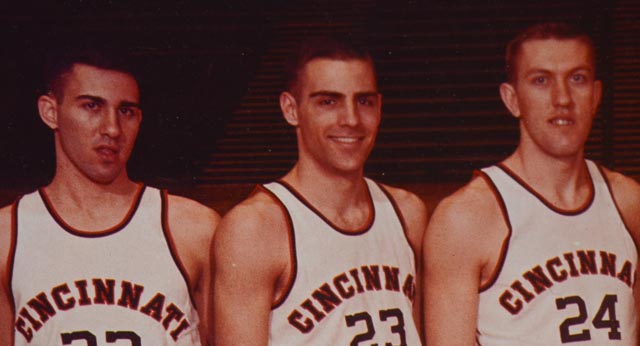 Cincinnati Bearcats 1959-60 Team Poster