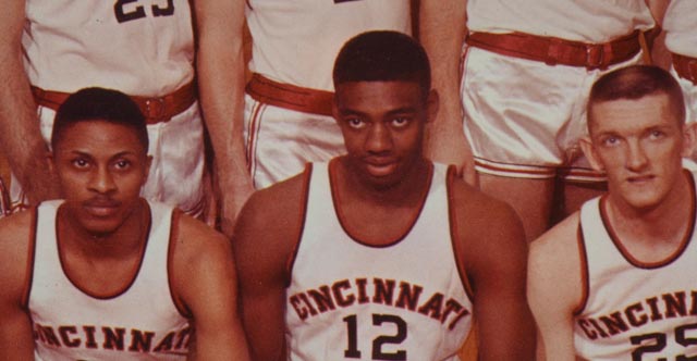 Cincinnati Bearcats 1959-60 Team Poster
