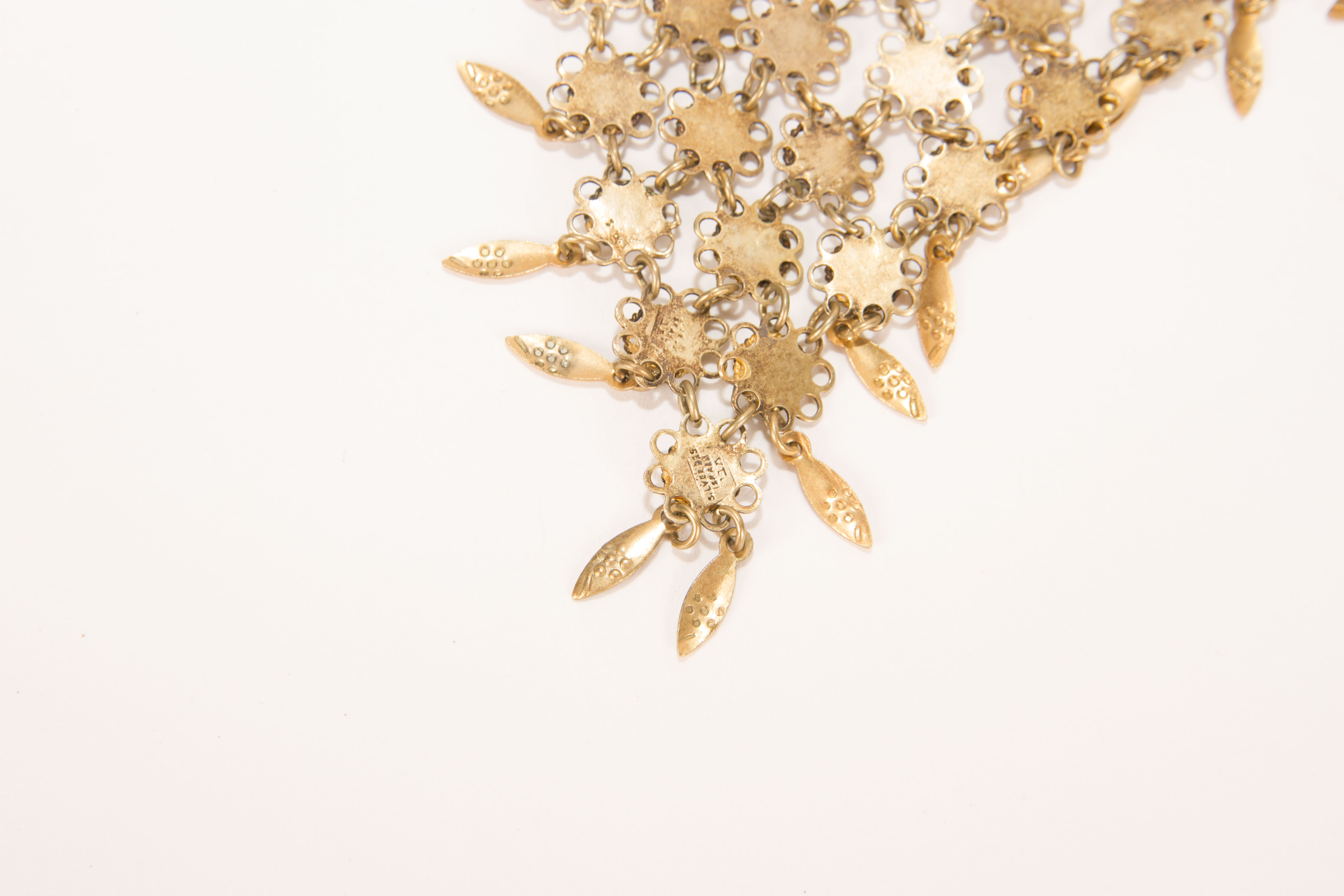 Bib Necklace WIth Turquoise-Colored Elements