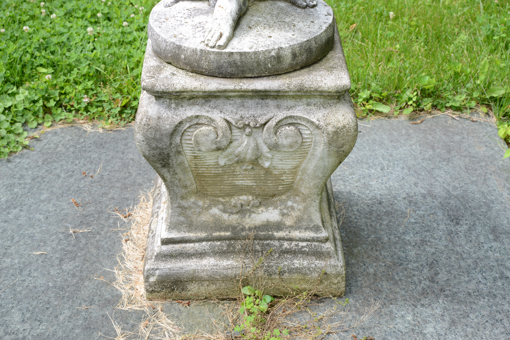 Greek Goddess Garden Statue